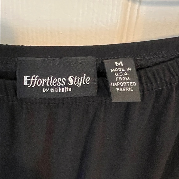 Effortless Style by Citiknits Black Skirt - Picture 4 of 6